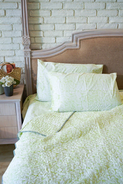 Lime green small lines leaves jaal mulmul quilt