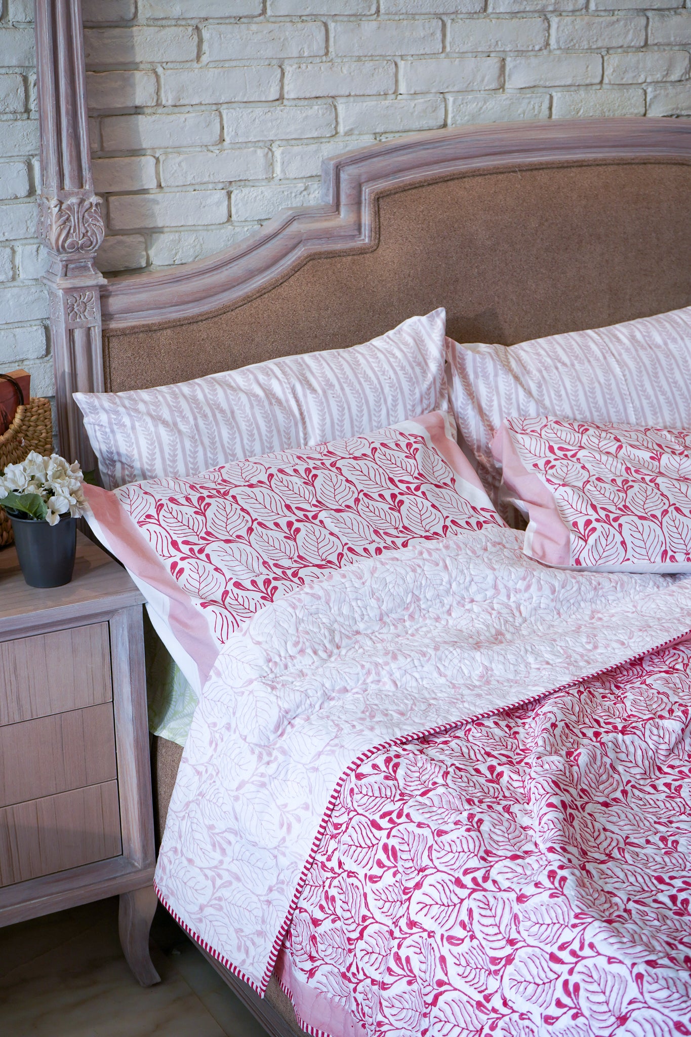 Magenta and pink 2 colour matching motif mulmul quilt